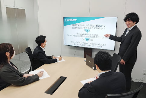 新入社員研修の写真